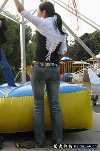 百人牛牛可以兑换的游戏